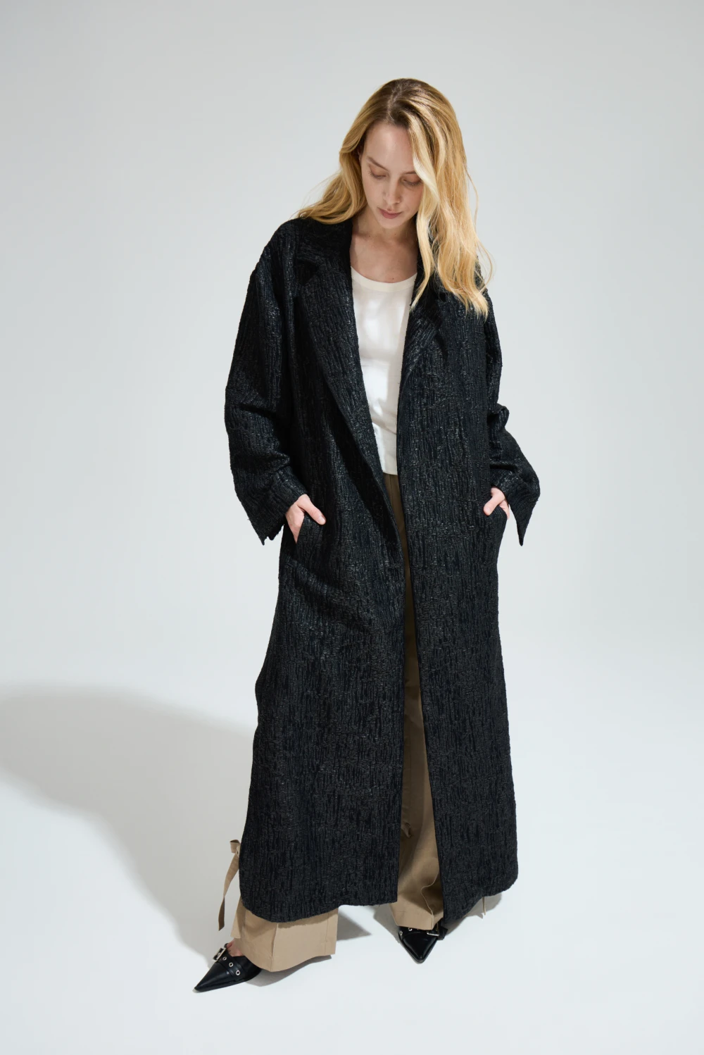 Пальто The Coat ( Цвет Чёрный )