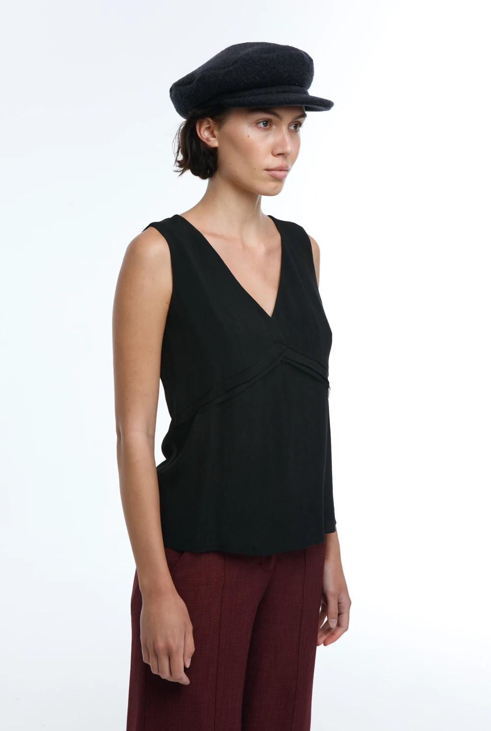 Топ Evening (Цвет Чёрный, Размер 44/S, Состав 100% Вискоза)