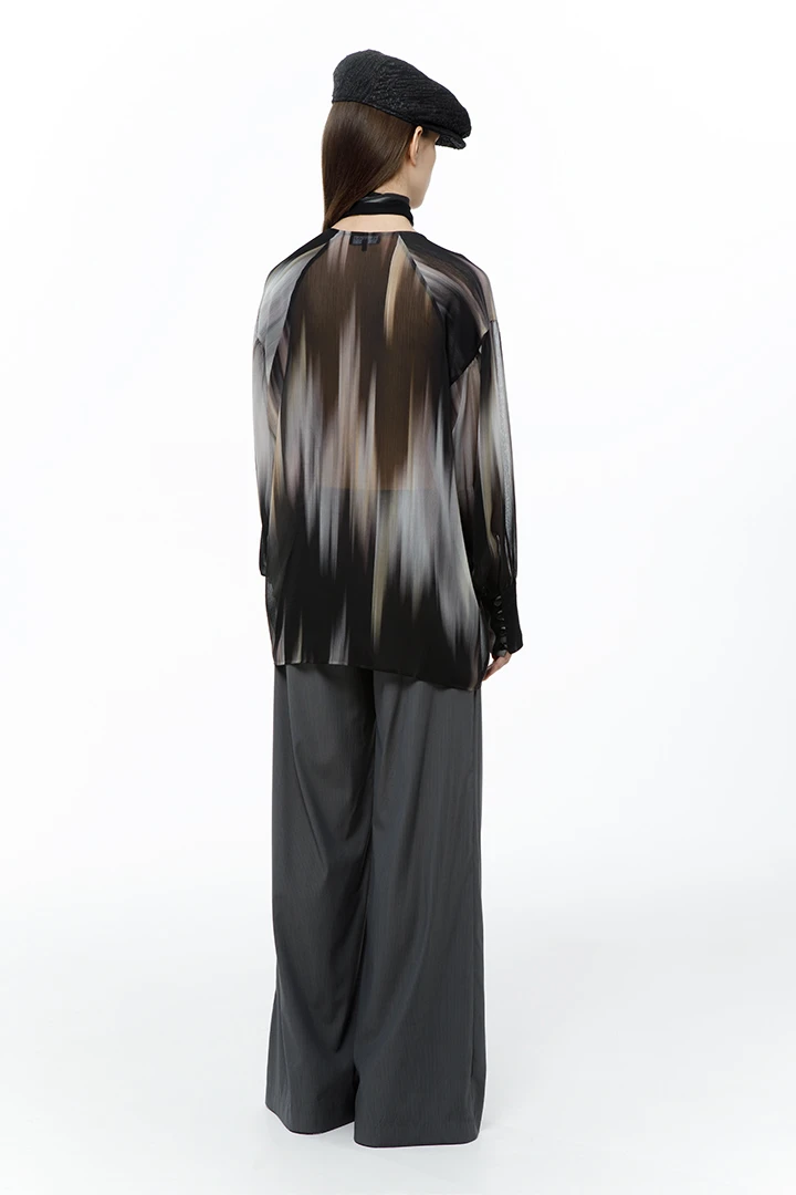 Блуза Lyric (Цвет Чёрно-серый с золотым, Размер 44/S, Состав 100 % полиэстер)