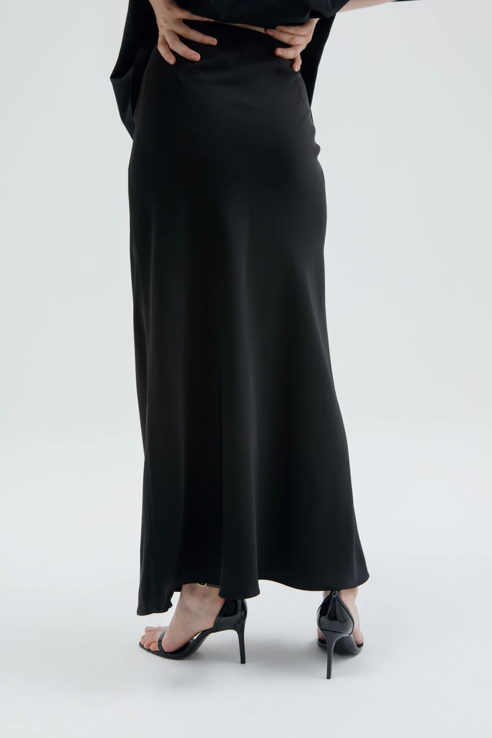 Юбка Sandra (Цвет Чёрный, Размер L, Состав 100% вискоза)