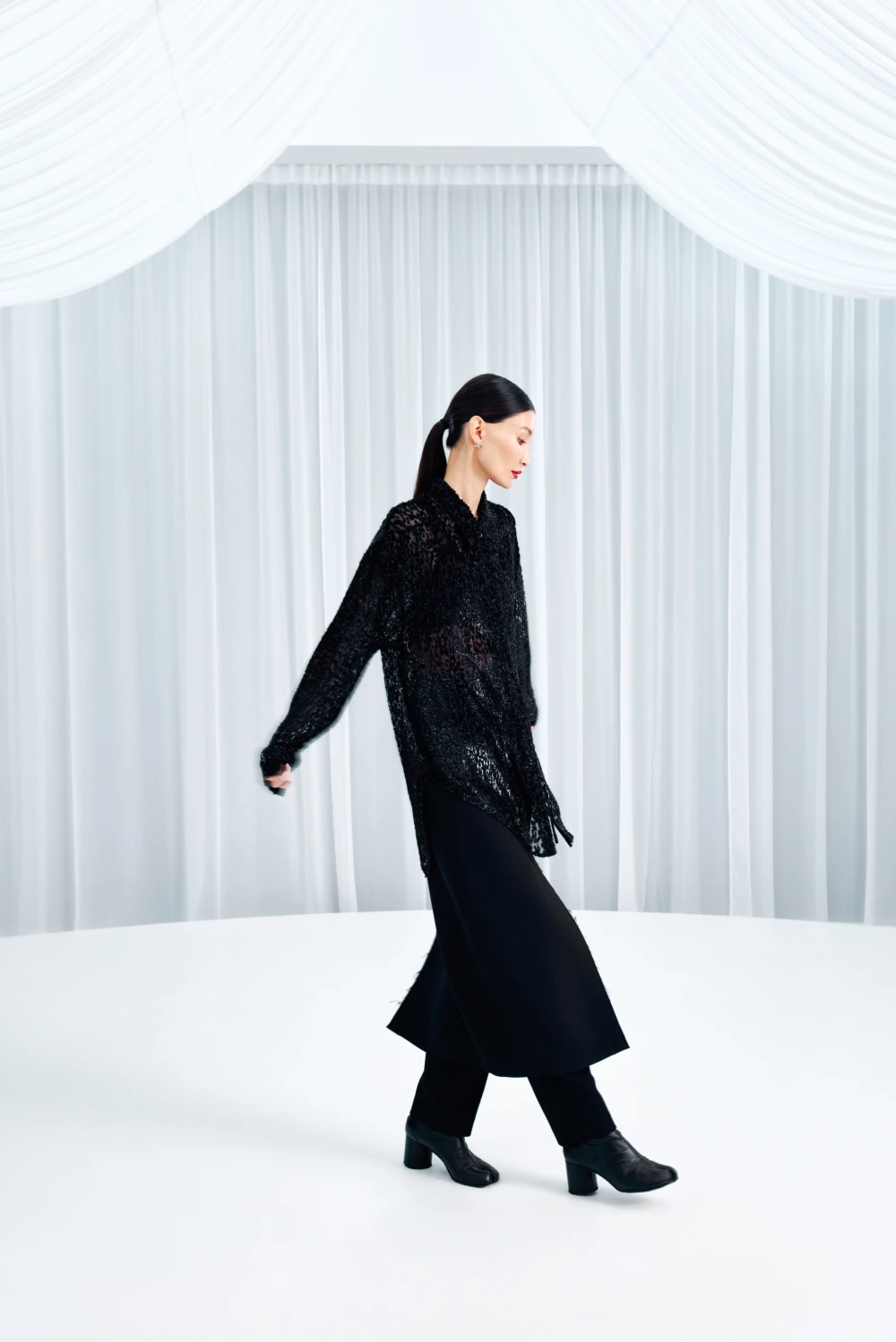 Блузка Elliot (Цвет Чёрный, Размер S, Состав 37,5% Шелк, 30% Вискоза, 32.5% Люрекс)