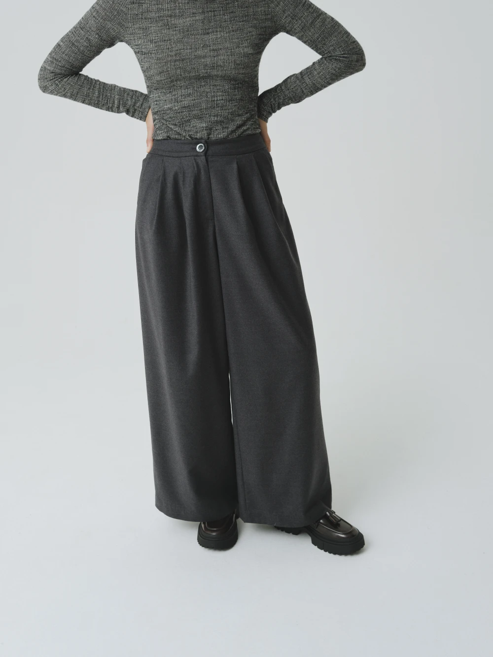 Брюки ILU (Цвет Тёмно-серый, Размер XS, Состав 96% шерсть, 4% эластан)