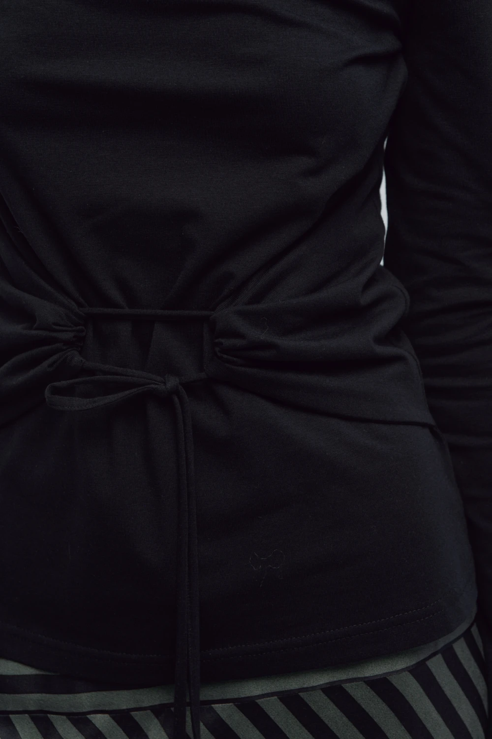 Лонгслив Baet (Цвет Чёрный, Размер 44/S, Состав 95% хлопок, 5% эластан)