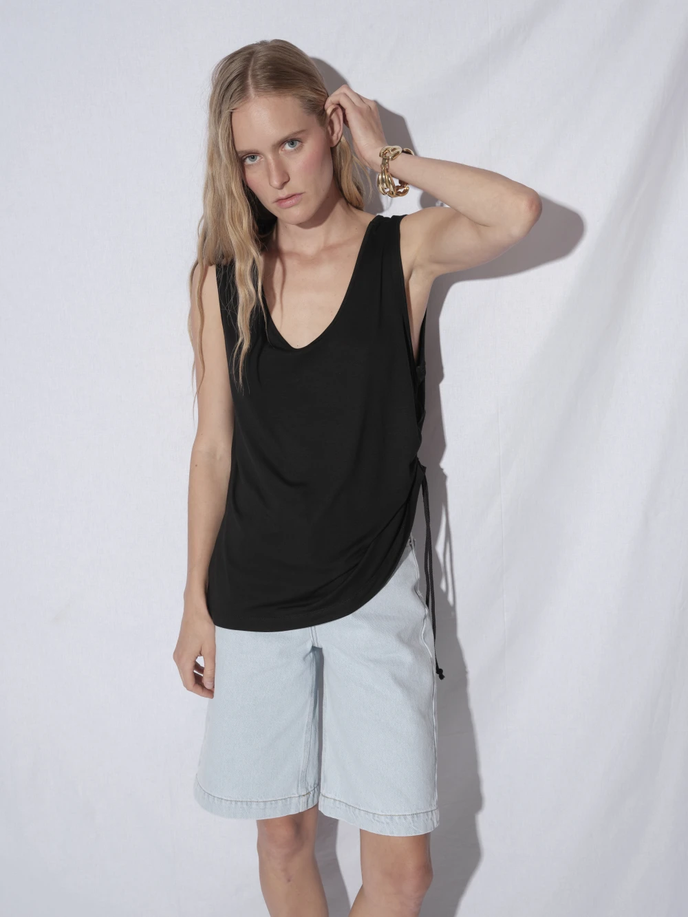 Майка Mos (Цвет Чёрный, Размер S, Состав 95% вискоза, 5% эластан)