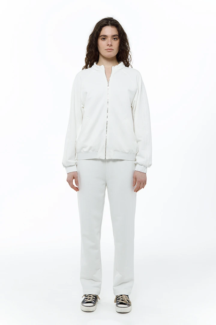 Олимпийка Monday ( Цвет Молочный )