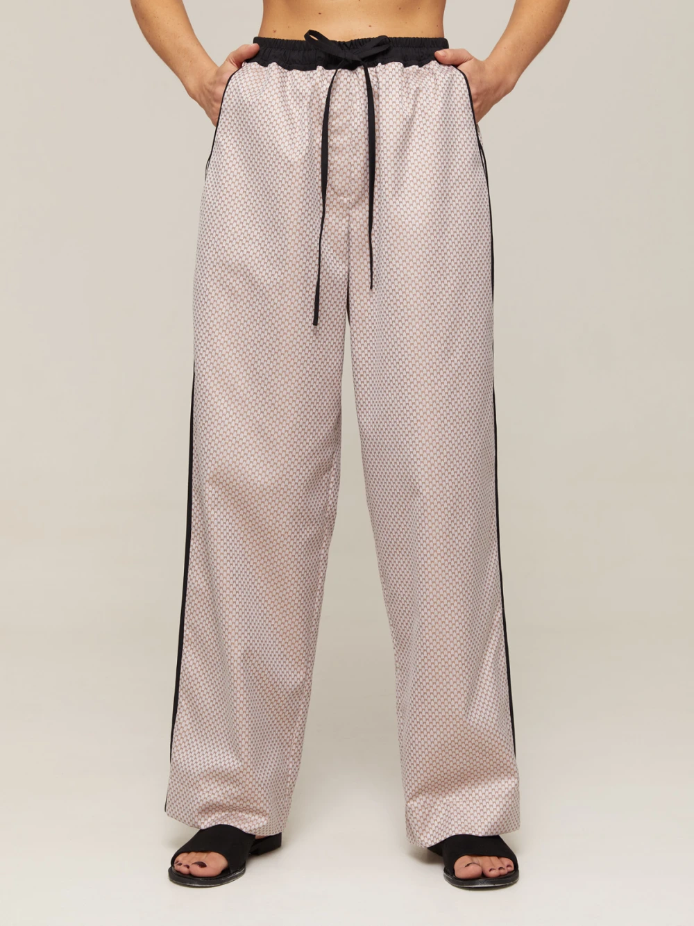 Пижама Alisa (Цвет Бежевый с узором, Размер S, Состав 100% хлопок)