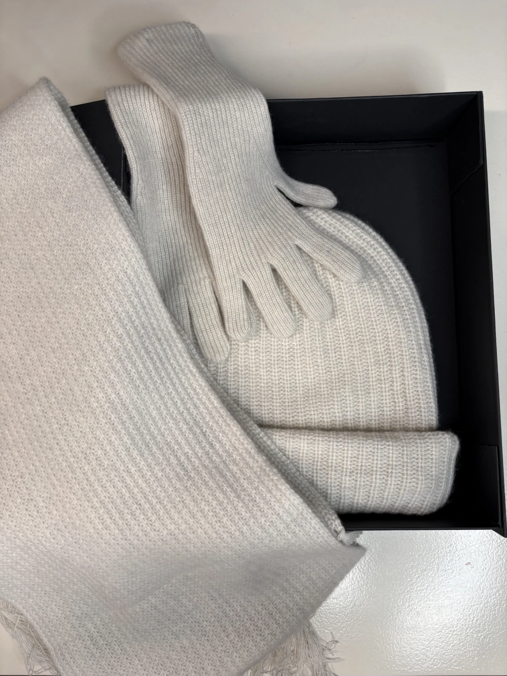 Шапка  Chapeau ( Цвет Светло-серый )