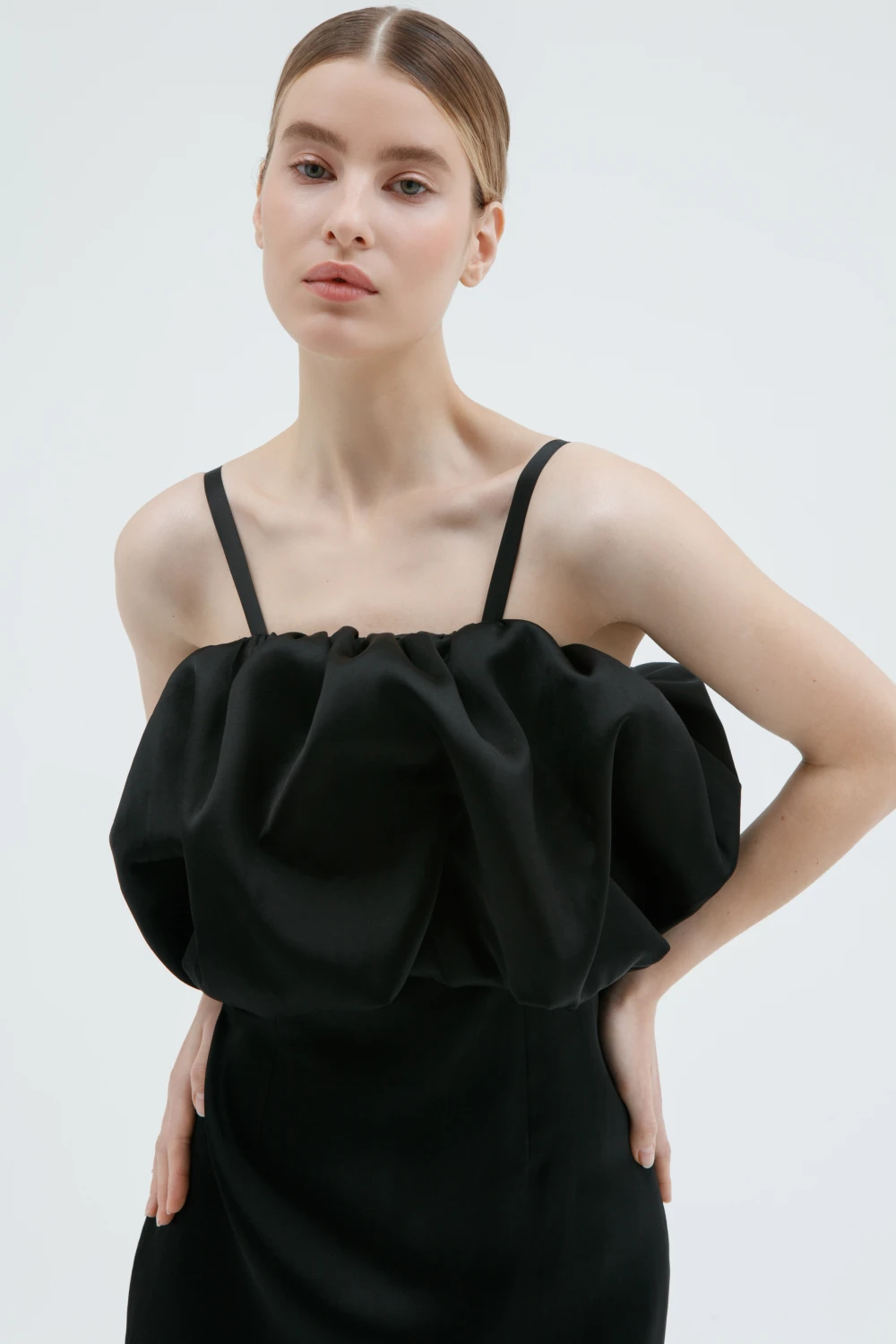 Платье Vanda (Цвет Чёрный, Размер S, Состав 71% вискоза, 13% лён, 10% шерсть, 6% хлопок)