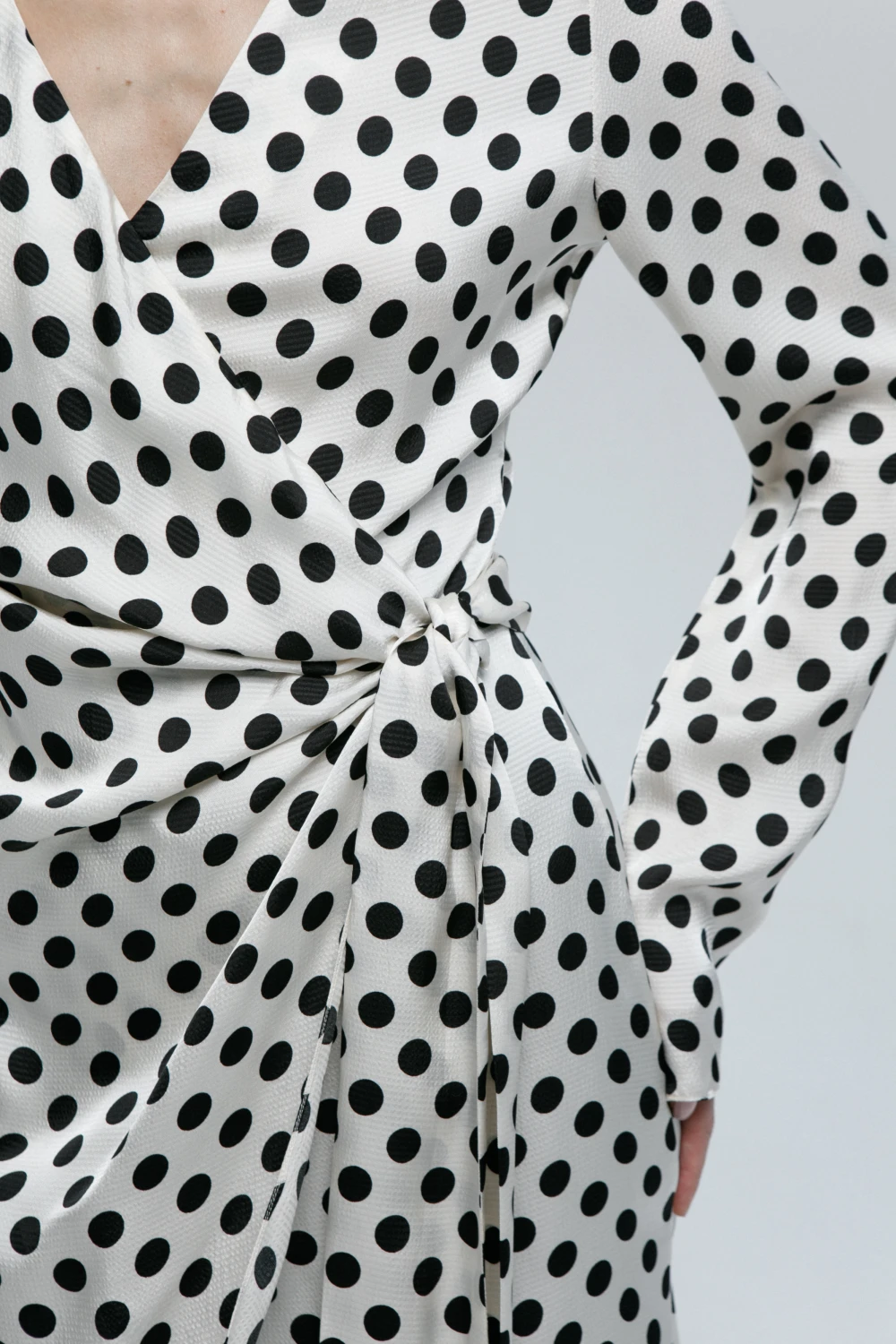 Платье Fita (Цвет Белый в горох, Размер 44/S, Состав 100% Вискоза)