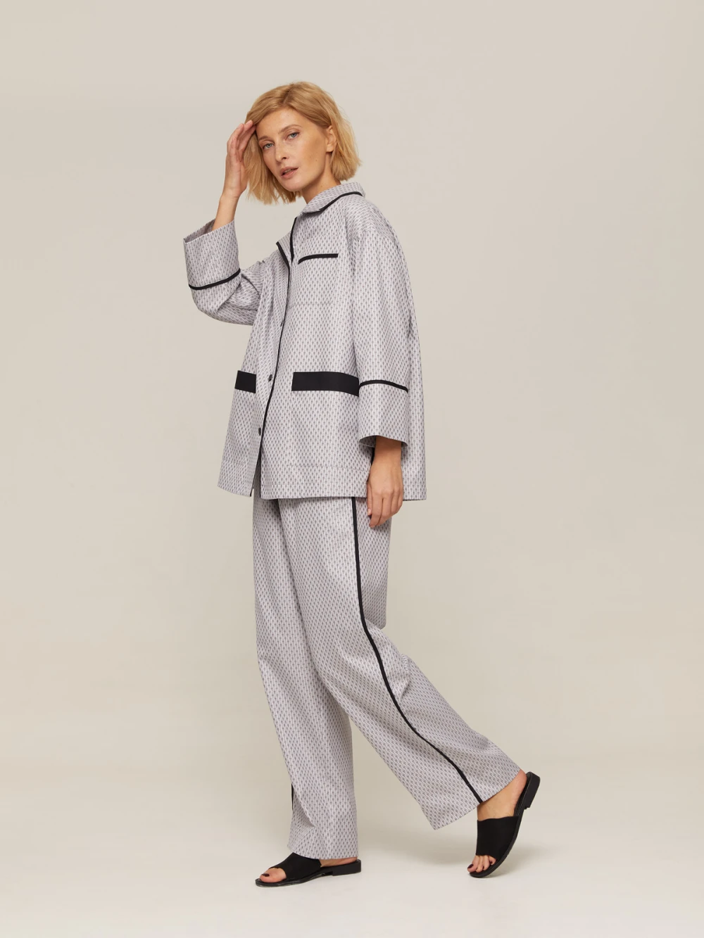 Пижама Alisa (Цвет Светло-серый с узором, Размер S, Состав 100% хлопок)