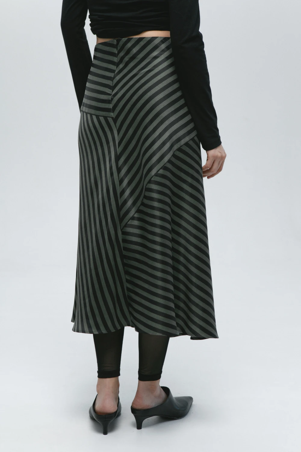 Юбка Andra (Цвет Хаки полоска, Размер 44/S, Состав 100% Ацетат)