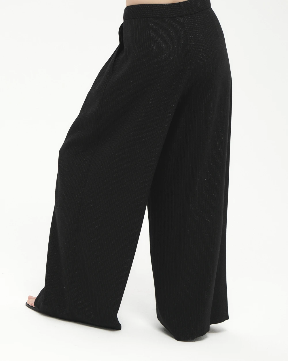 Брюки Talas (Цвет Чёрный в полоску, Размер S, Состав 95% шерсть, 5% люрекс)