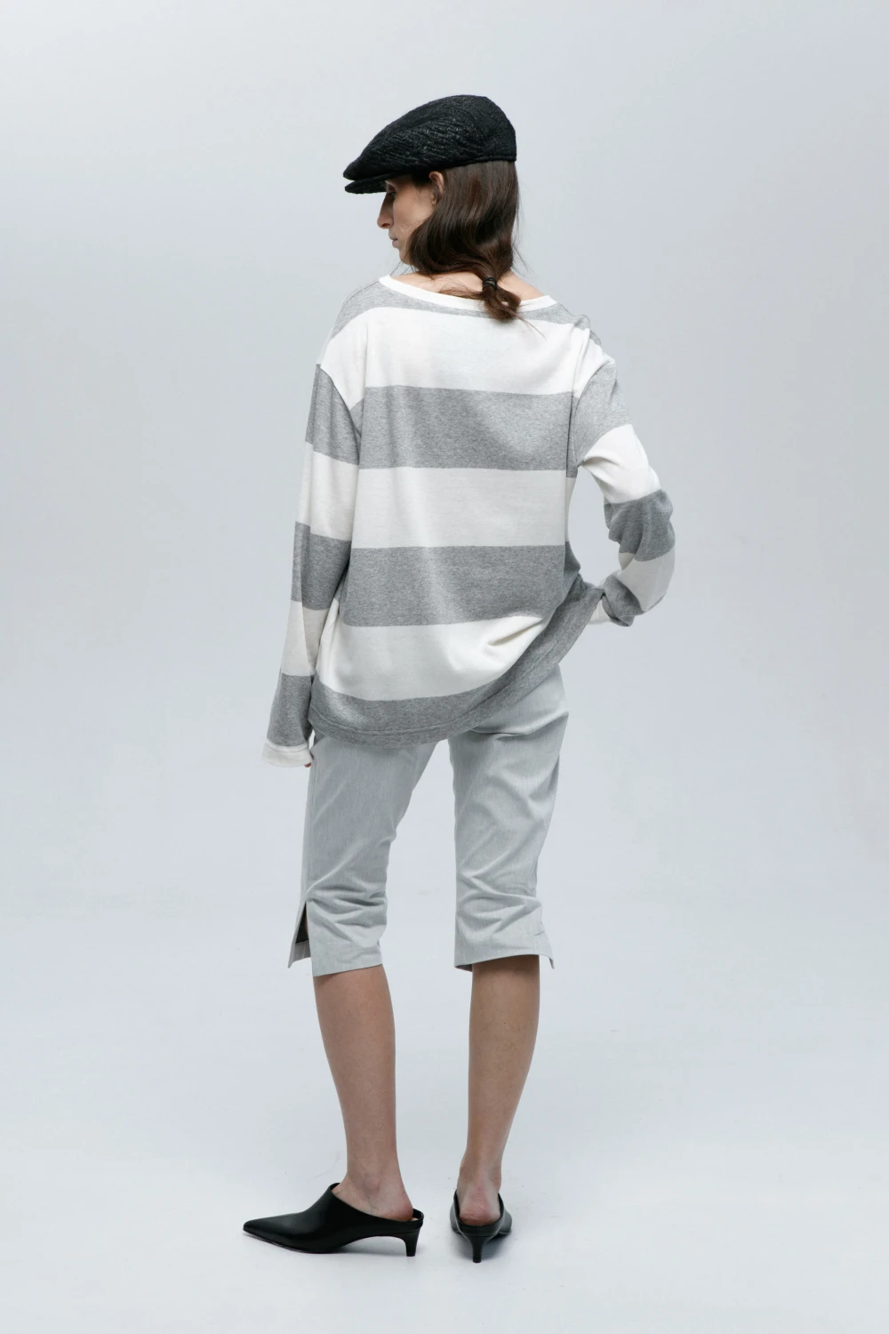Лонгслив Boyfriend (Цвет Бело-серая полоска, Размер 44/S, Состав 70% Хлопок, 28% Кашемир, 2% Полиамид)