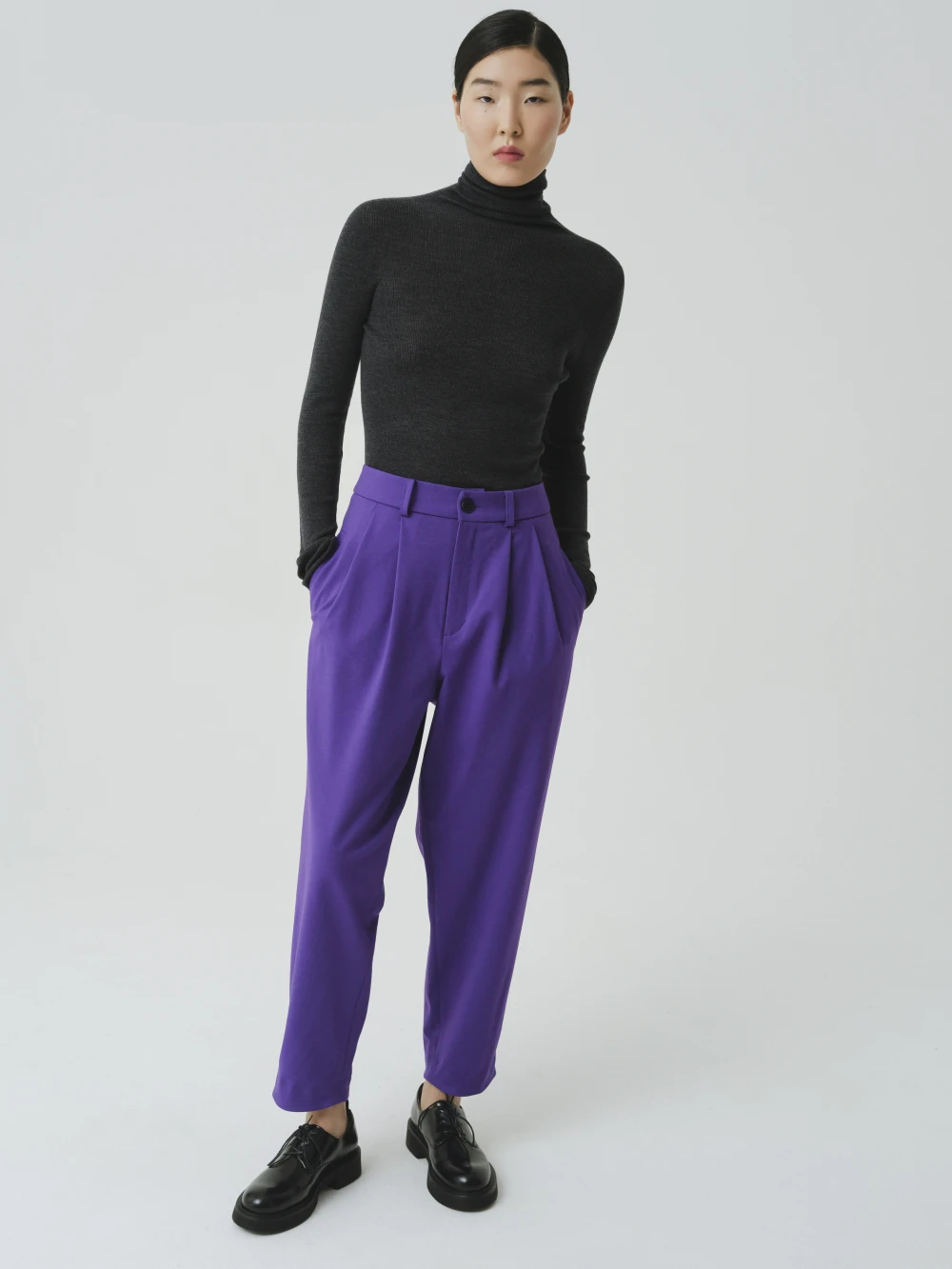 Брюки Ake (Цвет Фиолетовый, Размер S, Состав 48% вискоза, 25% акрил, 22% шерсть, 5% эластан)