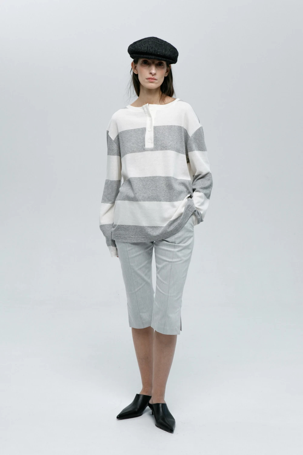 Лонгслив Boyfriend (Цвет Бело-серая полоска, Размер 44/S, Состав 70% Хлопок, 28% Кашемир, 2% Полиамид)