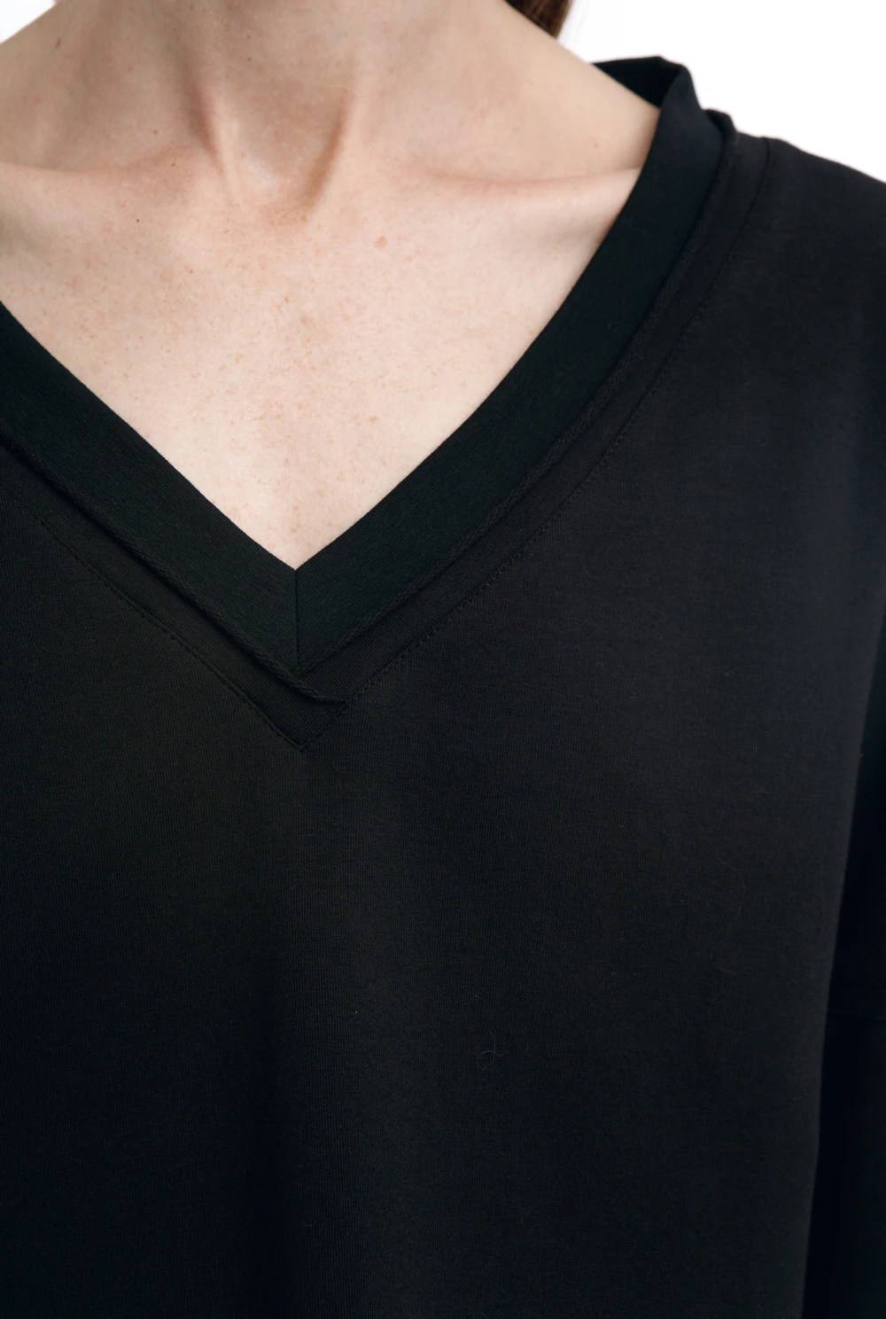 Свитшот Winter (Цвет Чёрный, Размер 44/S, Состав 100% хлопок)