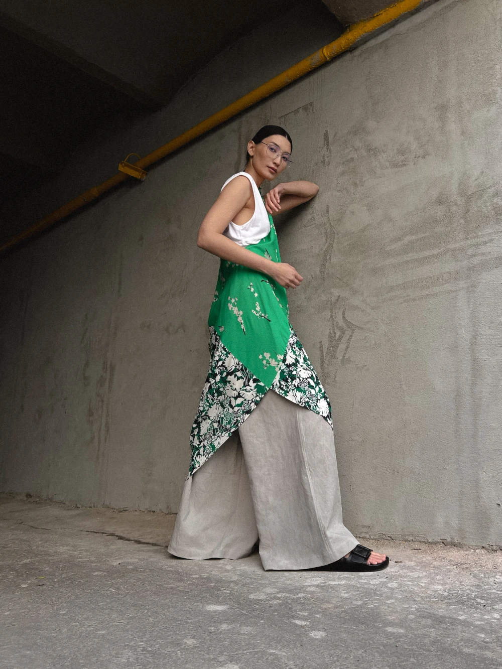 Брюки Indi (Цвет Серый, Размер 48/L, Состав 66% лён, 34% хлопок)