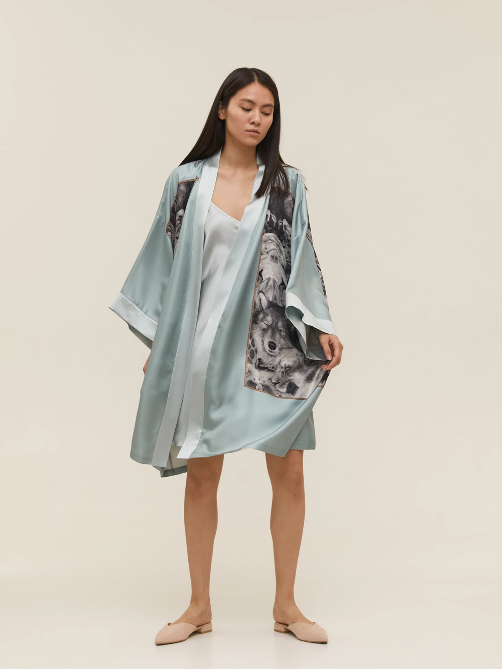 Кимоно Enka (Цвет Голубой с анималистическим принтом, Размер L/XL, Состав 100% шёлк)