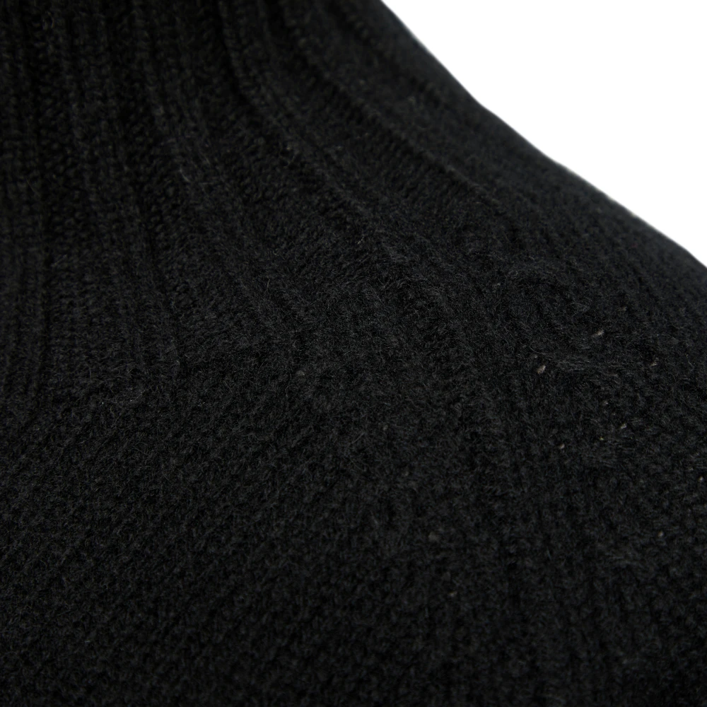 Свитер Back To Basic ( Цвет Чёрный )