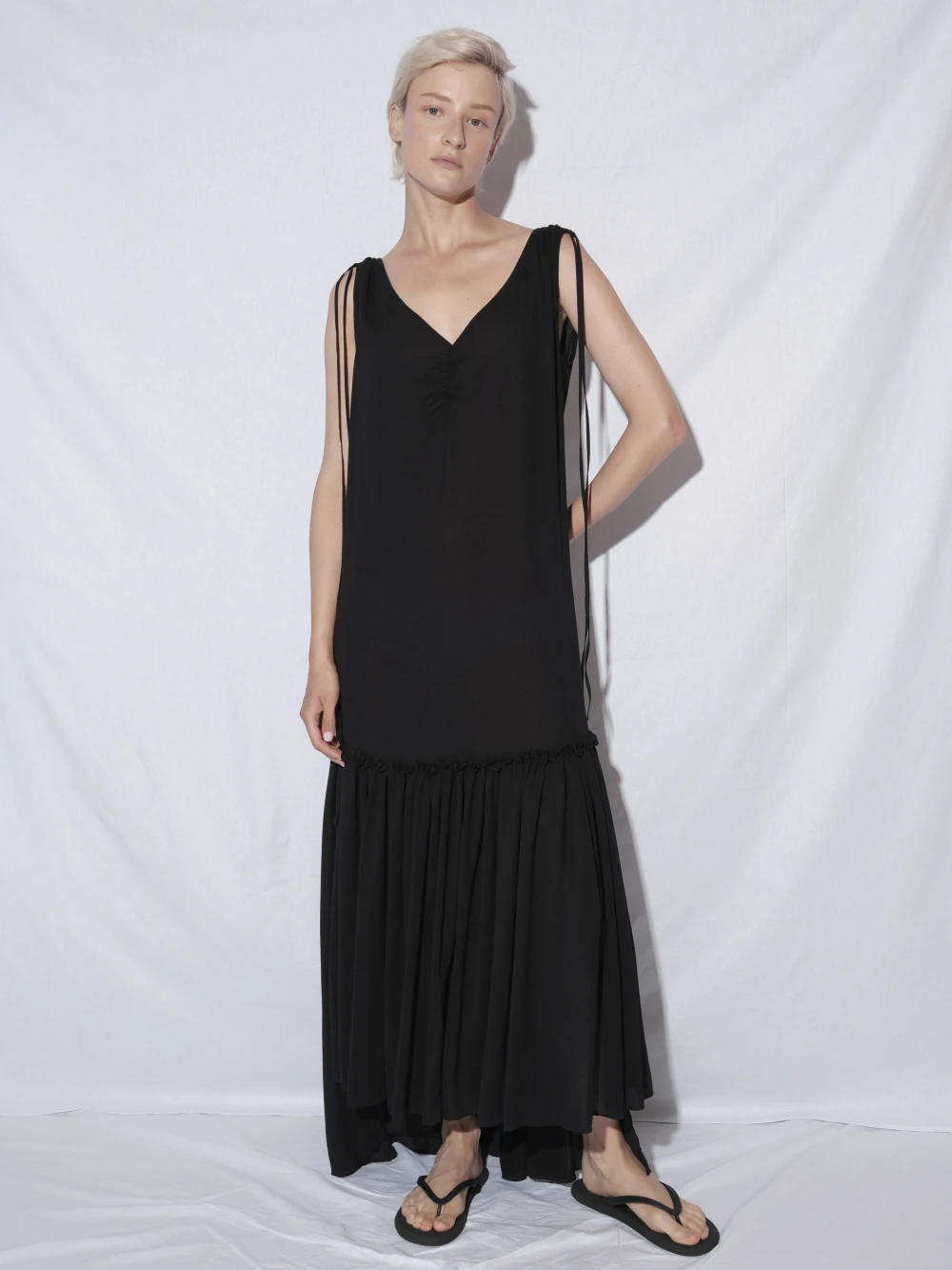 Платье Vanlie (Цвет Чёрный, Размер S, Состав 100% вискоза)