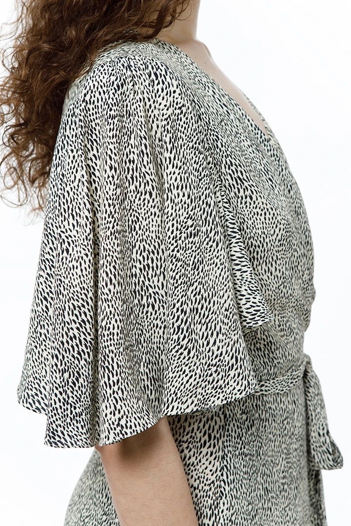 Платье Irsa ( Цвет Бежево-чёрный принт )