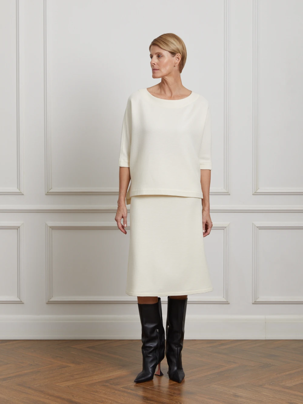 Костюм Brit (Цвет Молочный с выделкой, Размер S, Состав 70% шерсть, 25% хлопок, 5% эластан)