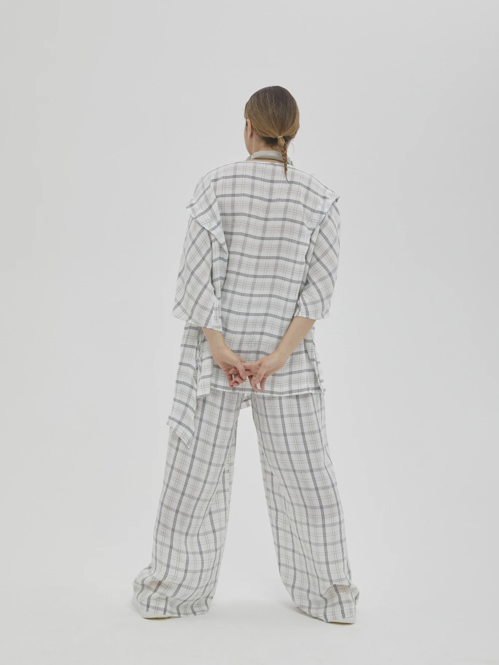 Костюм Petra (Цвет Белый в клетку, Размер S, Состав 55% вискоза, 45% ацетат)