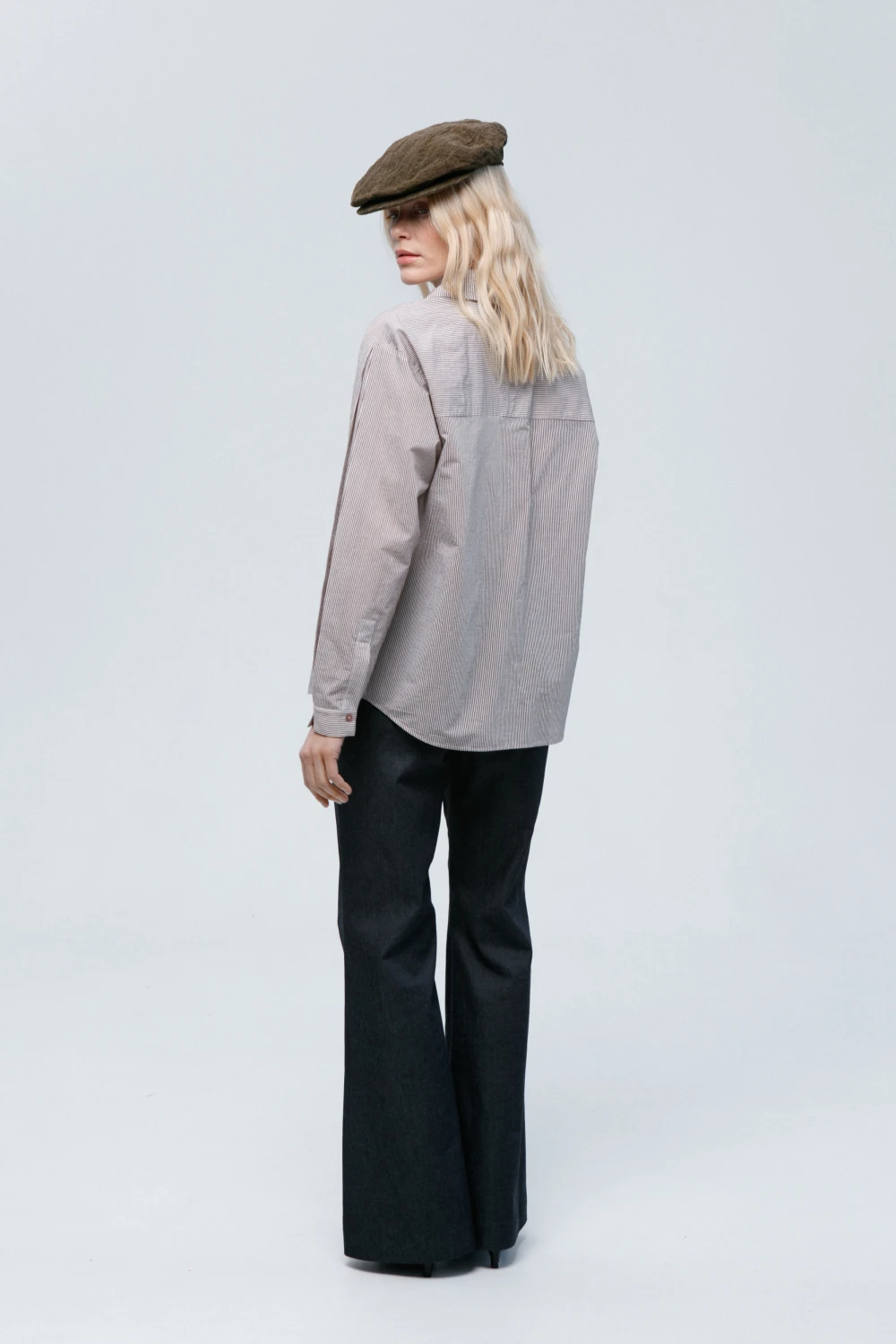 Рубашка Ladno (Цвет Белый в полоску, Размер 44/S, Состав 77% Хлопок, 23% Полиамид)