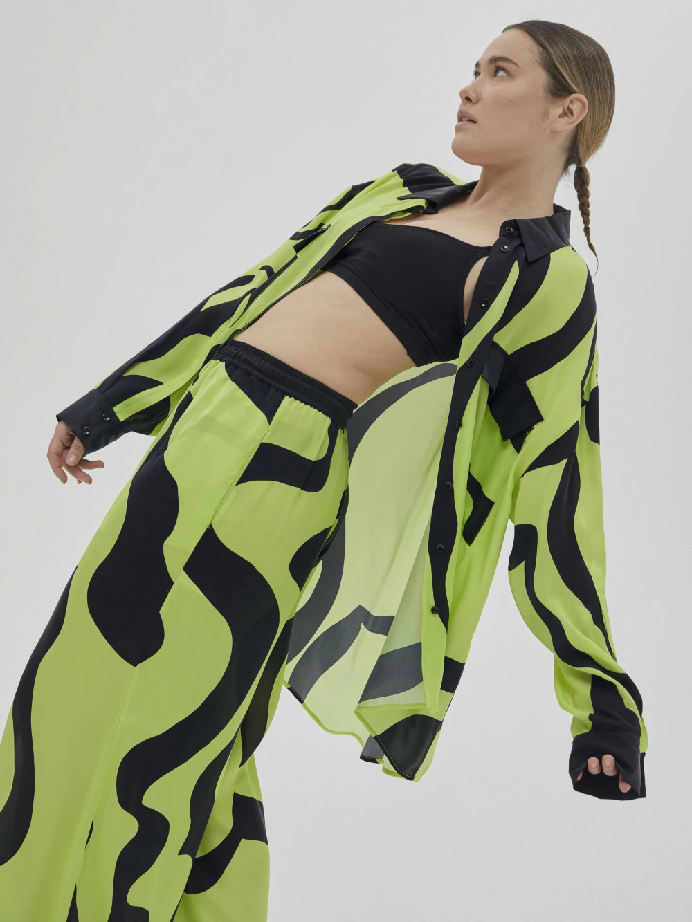 Костюм Carla (Цвет Салатовый с узором, Размер S, Состав 65% купро, 35% вискоза)