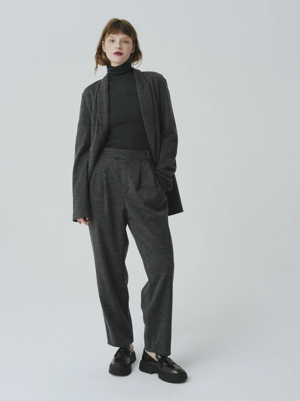 Брюки Nira (Цвет Тёмно-серый меланж/чёрный, Размер XL, Состав 80% шерсть, 17% кашемир, 3% эластан)