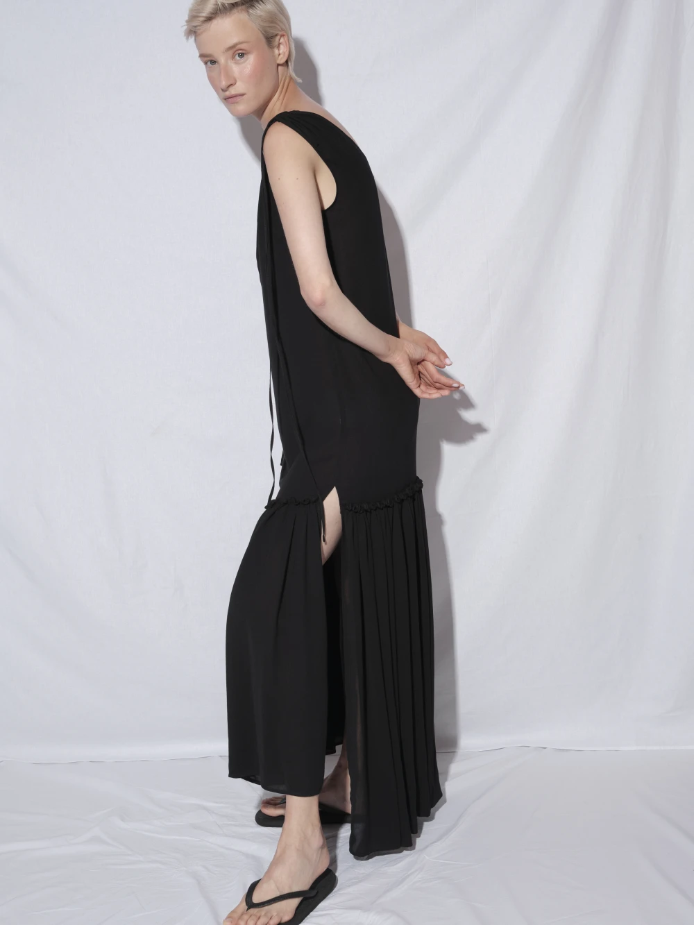 Платье Vanlie (Цвет Чёрный, Размер S, Состав 100% вискоза)