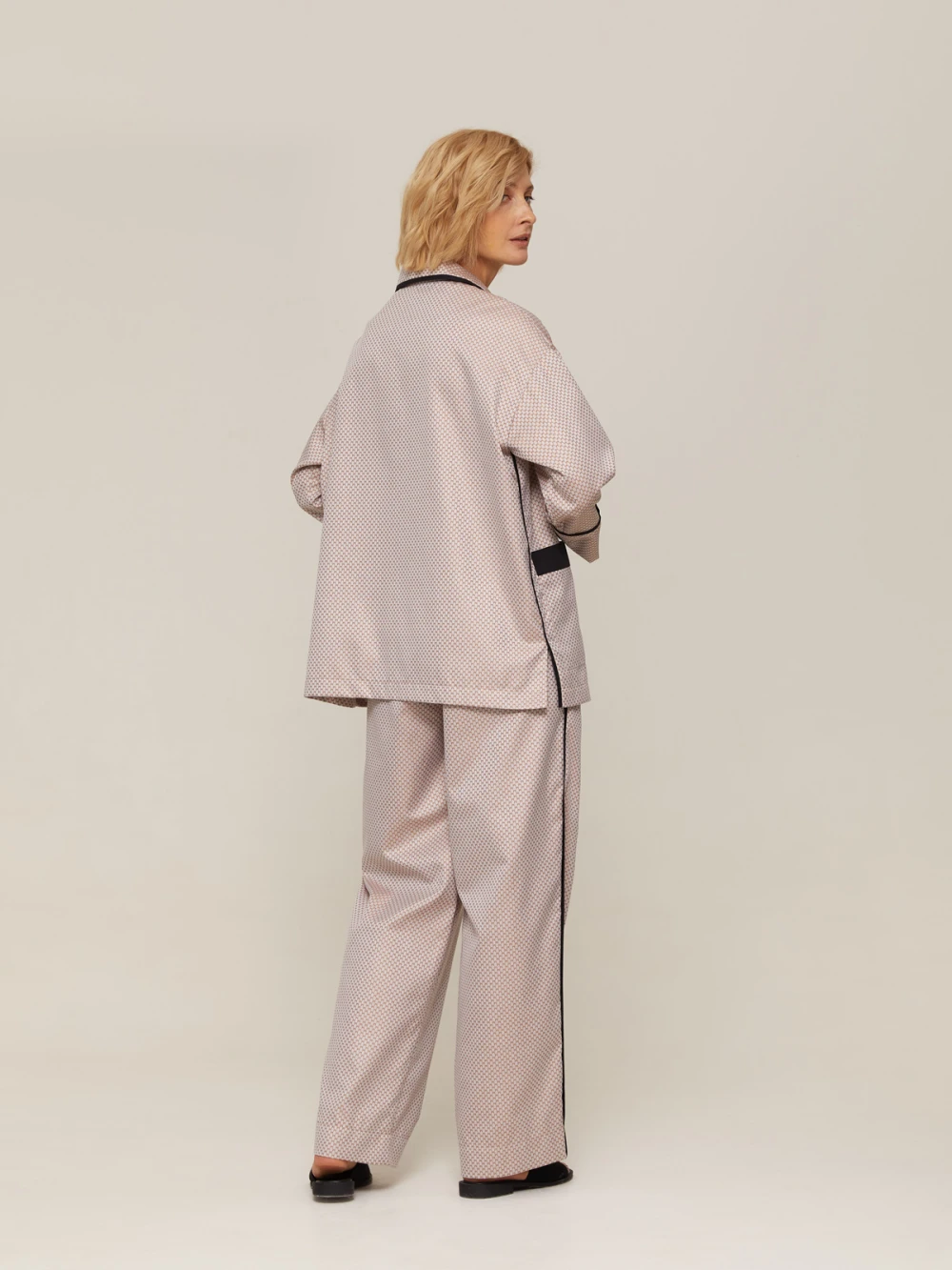 Пижама Alisa (Цвет Бежевый с узором, Размер S, Состав 100% хлопок)