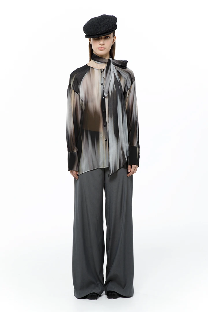 Блуза Lyric (Цвет Чёрно-серый с золотым, Размер 44/S, Состав 100 % полиэстер)