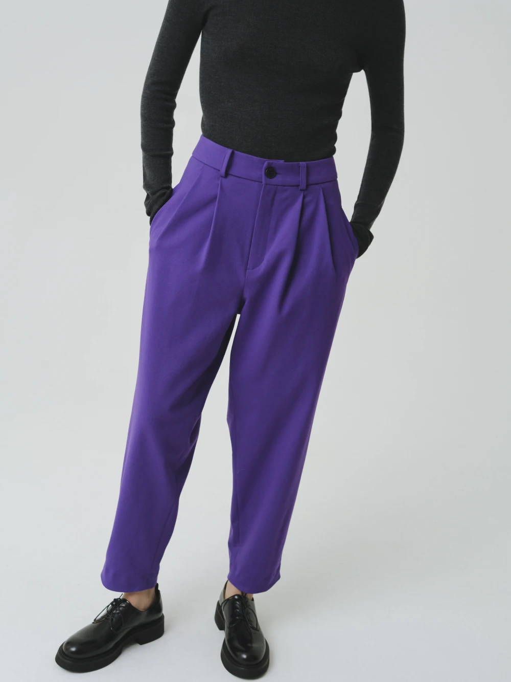 Брюки Ake (Цвет Фиолетовый, Размер S, Состав 48% вискоза, 25% акрил, 22% шерсть, 5% эластан)