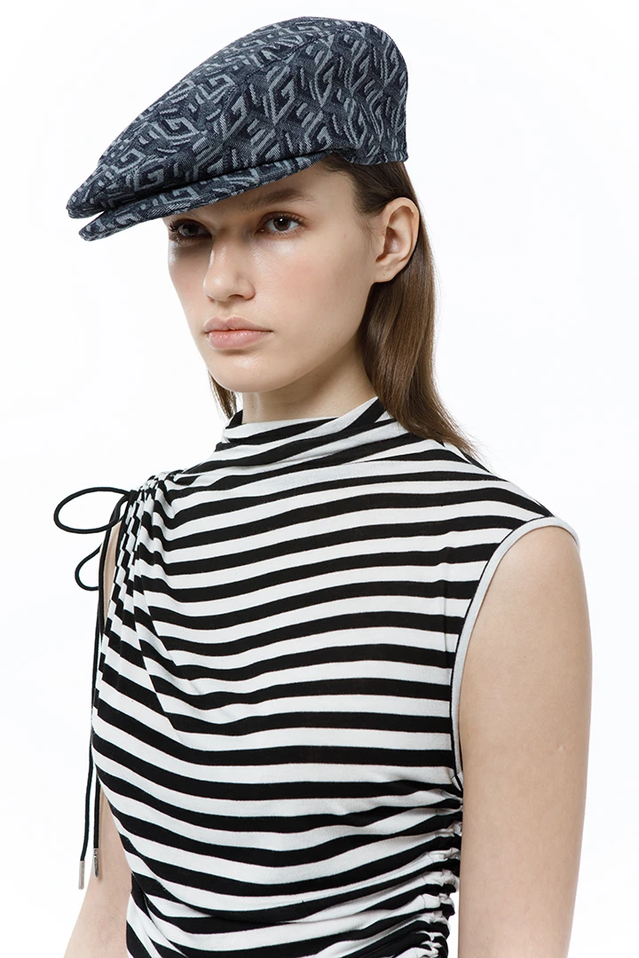 Топ Sorry I`am late ( Цвет Чёрно-белая полоска )