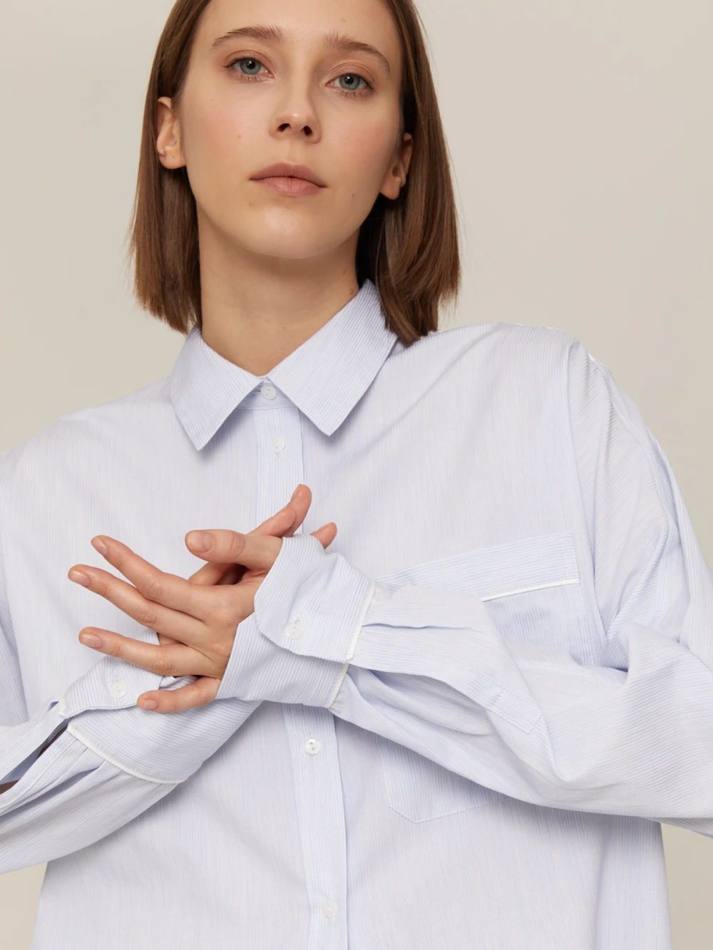 Костюм Atra (Цвет Сложный белый в полоску, Размер S, Состав 100% хлопок)