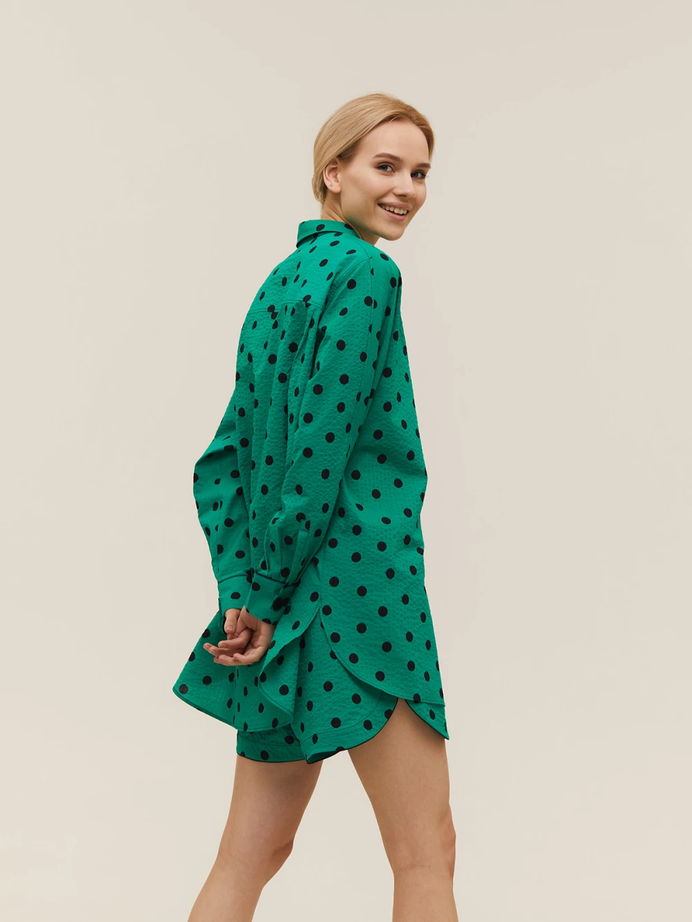 Костюм Atra (Цвет Зеленый в горох, Размер S, Состав 100% хлопок)