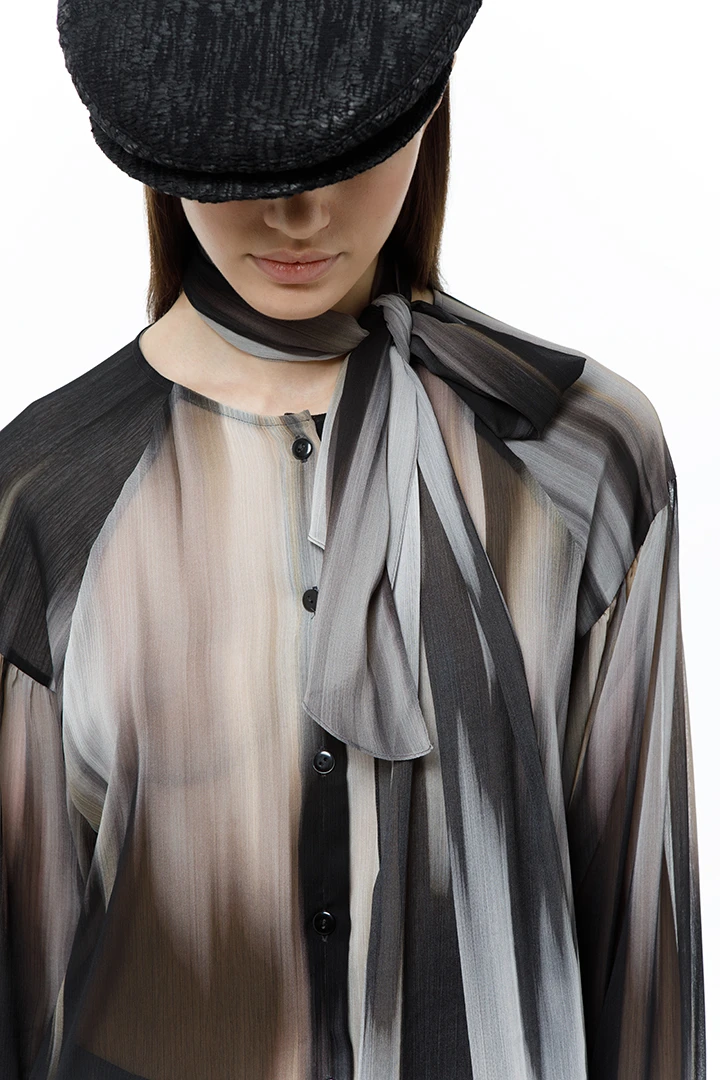 Блуза Lyric (Цвет Чёрно-серый с золотым, Размер 44/S, Состав 100 % полиэстер)