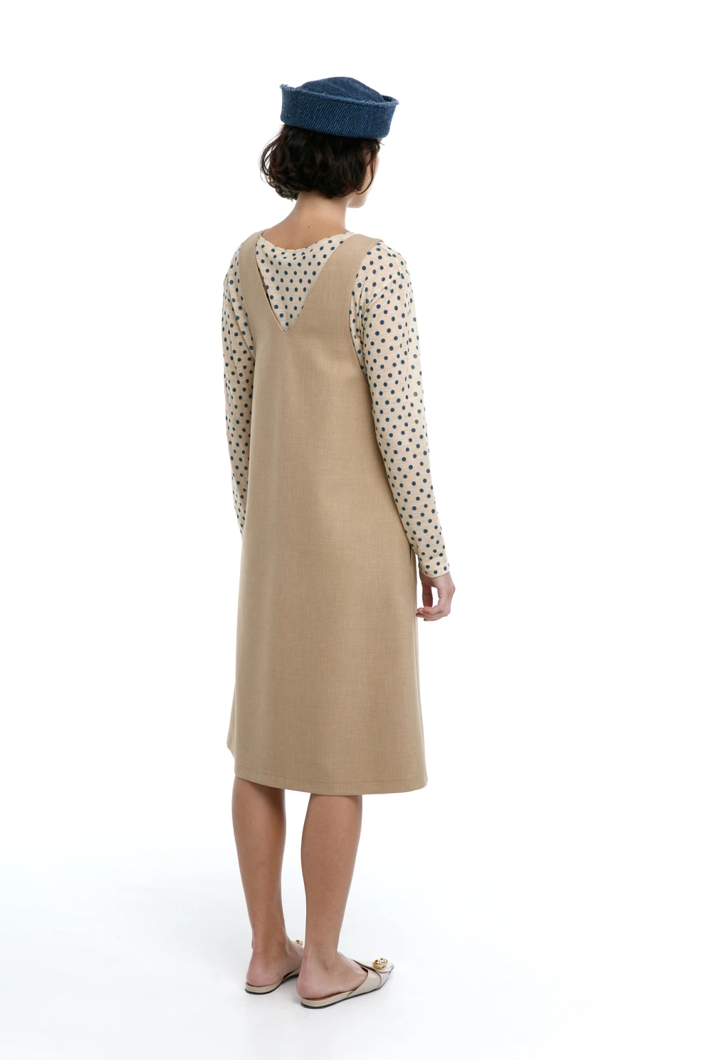 Платье V-dress (Цвет Бежевый, Размер 44/S, Состав 61% Поиэстер, 26% Вискоза, 7% Хлопок, 6% Эластан)