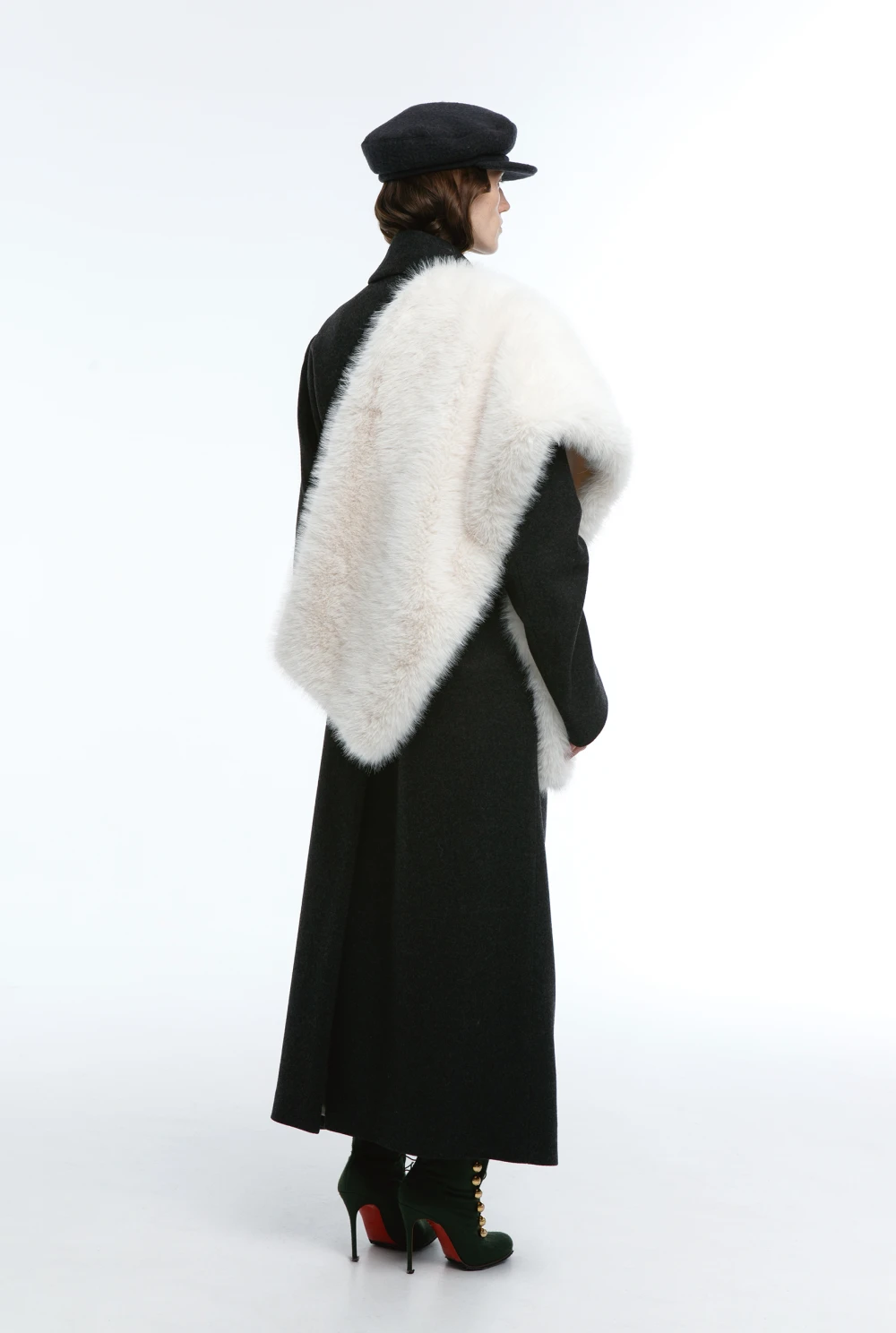 Шарф Line (Цвет Белый, Размер OneSize, Состав 100% полиэстер)