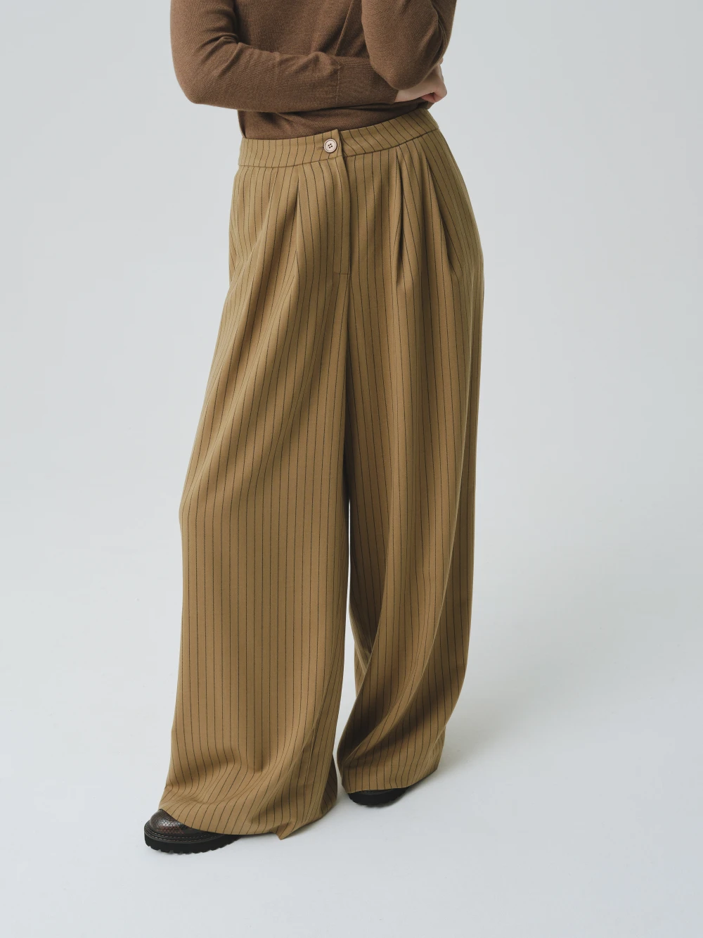 Брюки ILU (Цвет Бежевый в полоску, Размер XL, Состав 53% полиэстер, 44% шерсть, 3% эластан)