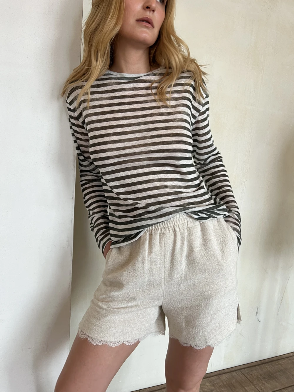 Шорты June (Цвет Натуральный, Размер 50/XL, Состав 70% вискоза, 30% лён)