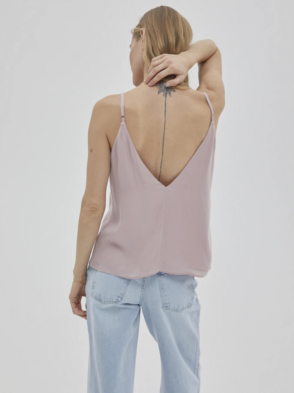 Топ на бретелях Sunna (Цвет Розовый, Размер M, Состав 65% купро, 35% вискоза)