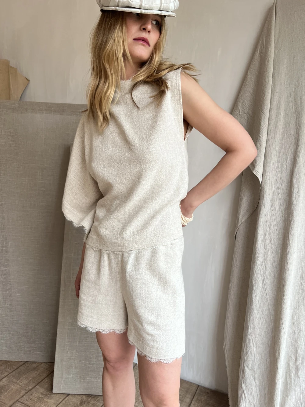 Топ July (Цвет Натуральный, Размер 44/S, Состав 70% вискоза, 30% лён)