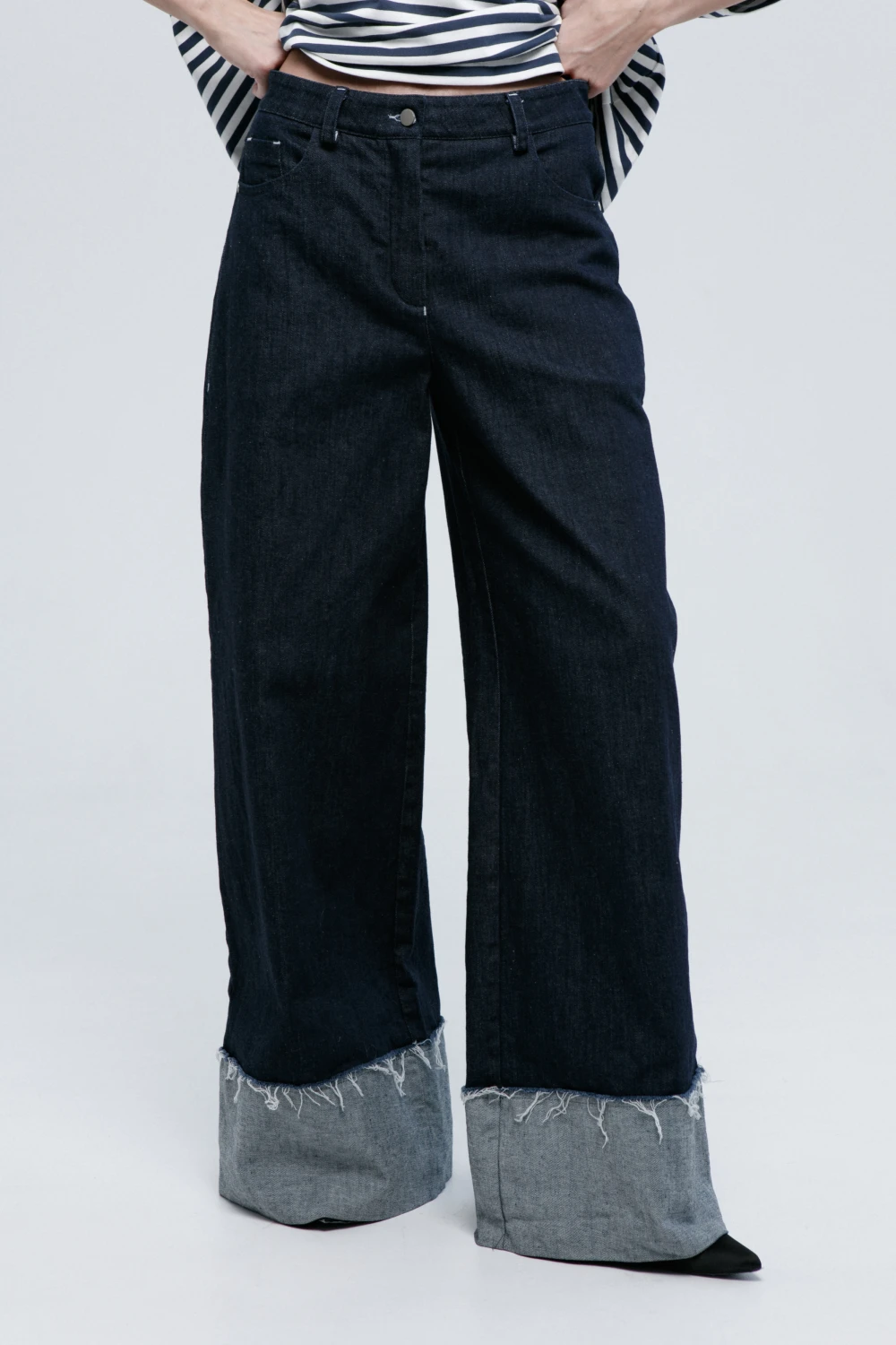 Джинсы Genes ( Цвет Тёмно-синий )