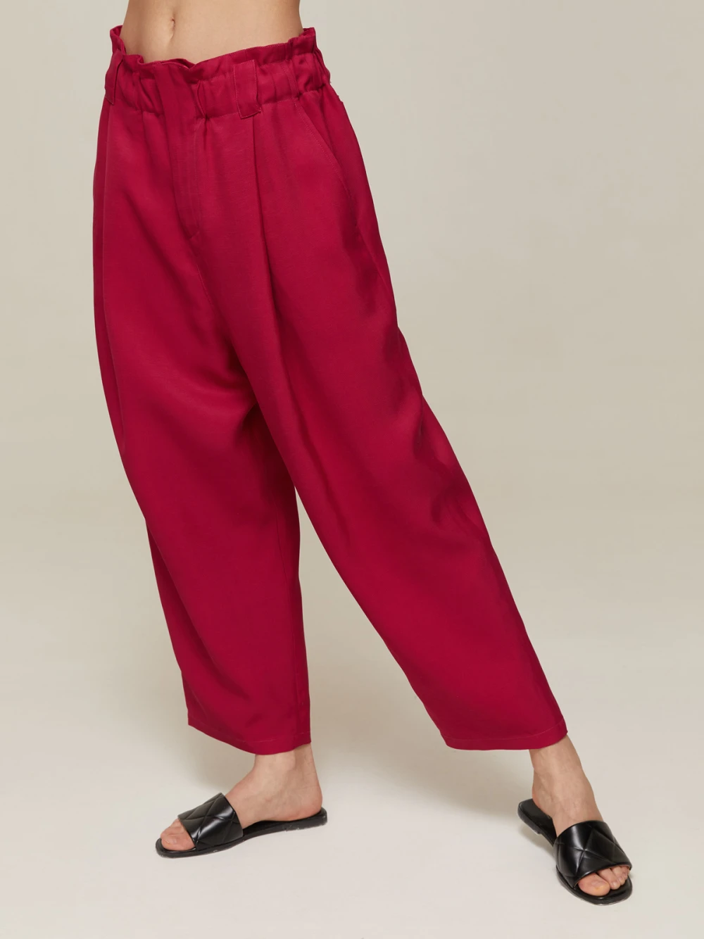 Брюки Vero (Цвет Малиновый, Размер XS, Состав 100% вискоза)